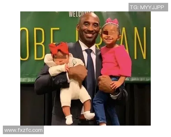 瓦妮莎出版留念科比和Gigi！录入两人回想和岩画 期望他们不被忘记